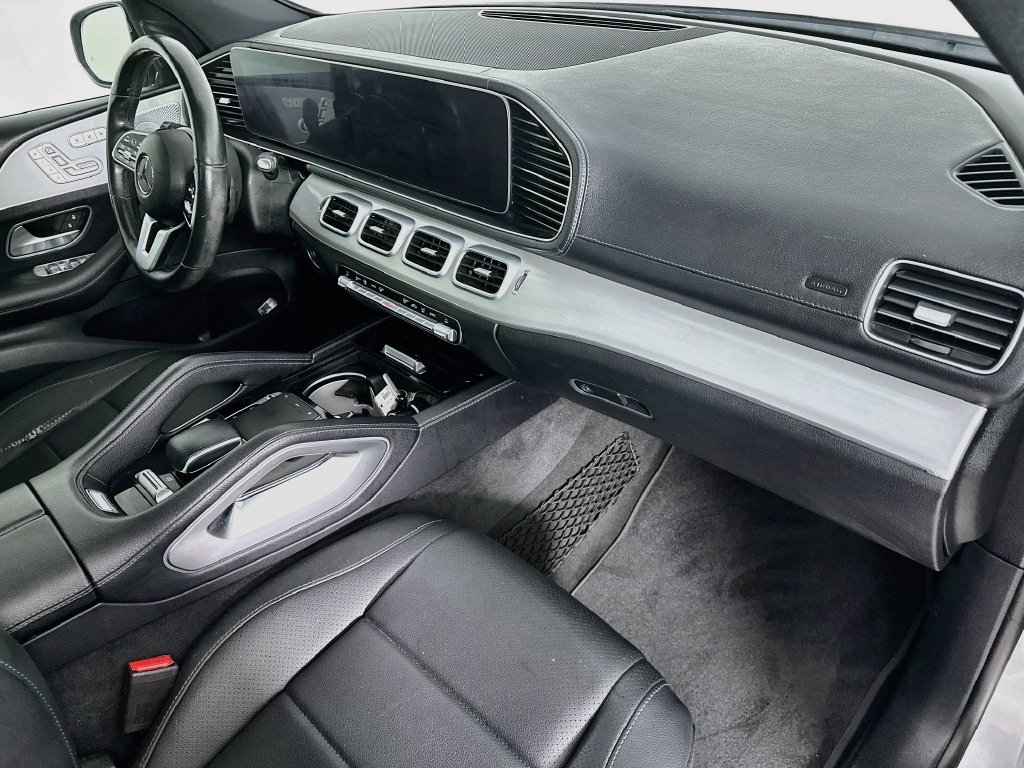 Used 2020 Mercedes-Benz GLS 450 4MATIC w/ Convenience Package image 31