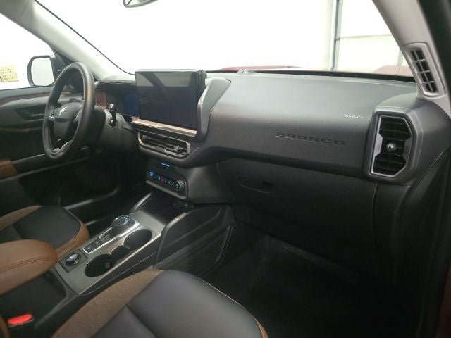 Used 2025 Ford Bronco Sport Outer Banks w/ Outer Banks Tech Package+ AWD/4WD image 5