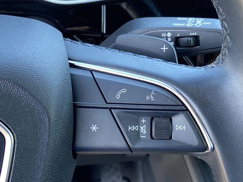 Used 2023 Audi Q3 2.0T Premium image 36