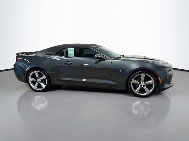 Used 2017 Chevrolet Camaro SS RWD image 5