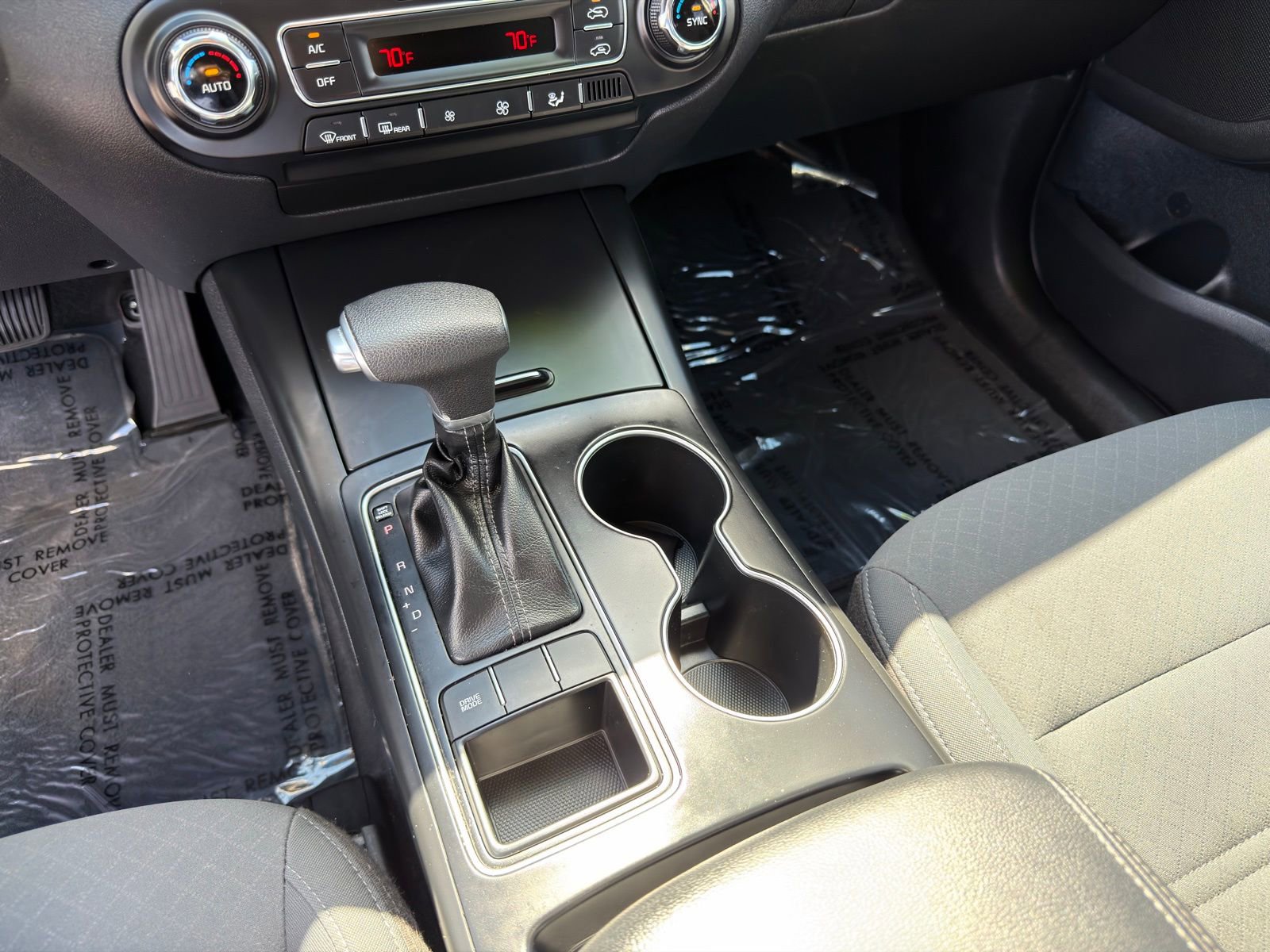 Used 2019 Kia Sorento LX image 23