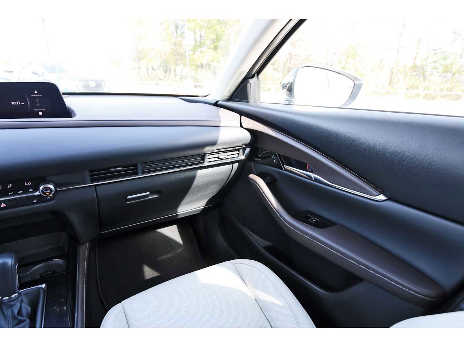 Used 2024 MAZDA CX-30 2.5 Turbo w/ Premium Package image 8