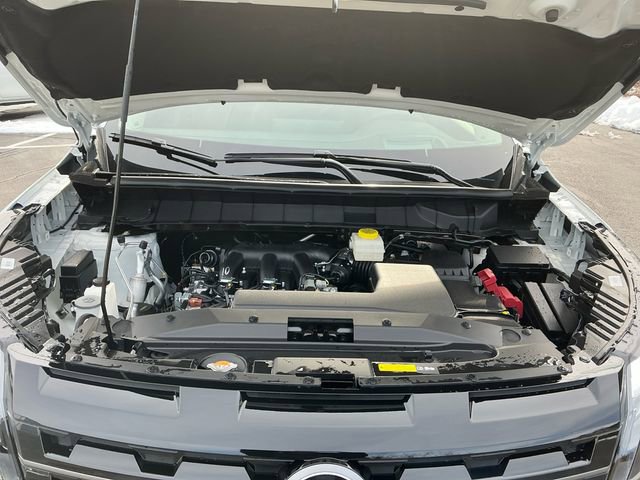 New 2026 Nissan Pathfinder Platinum image 17