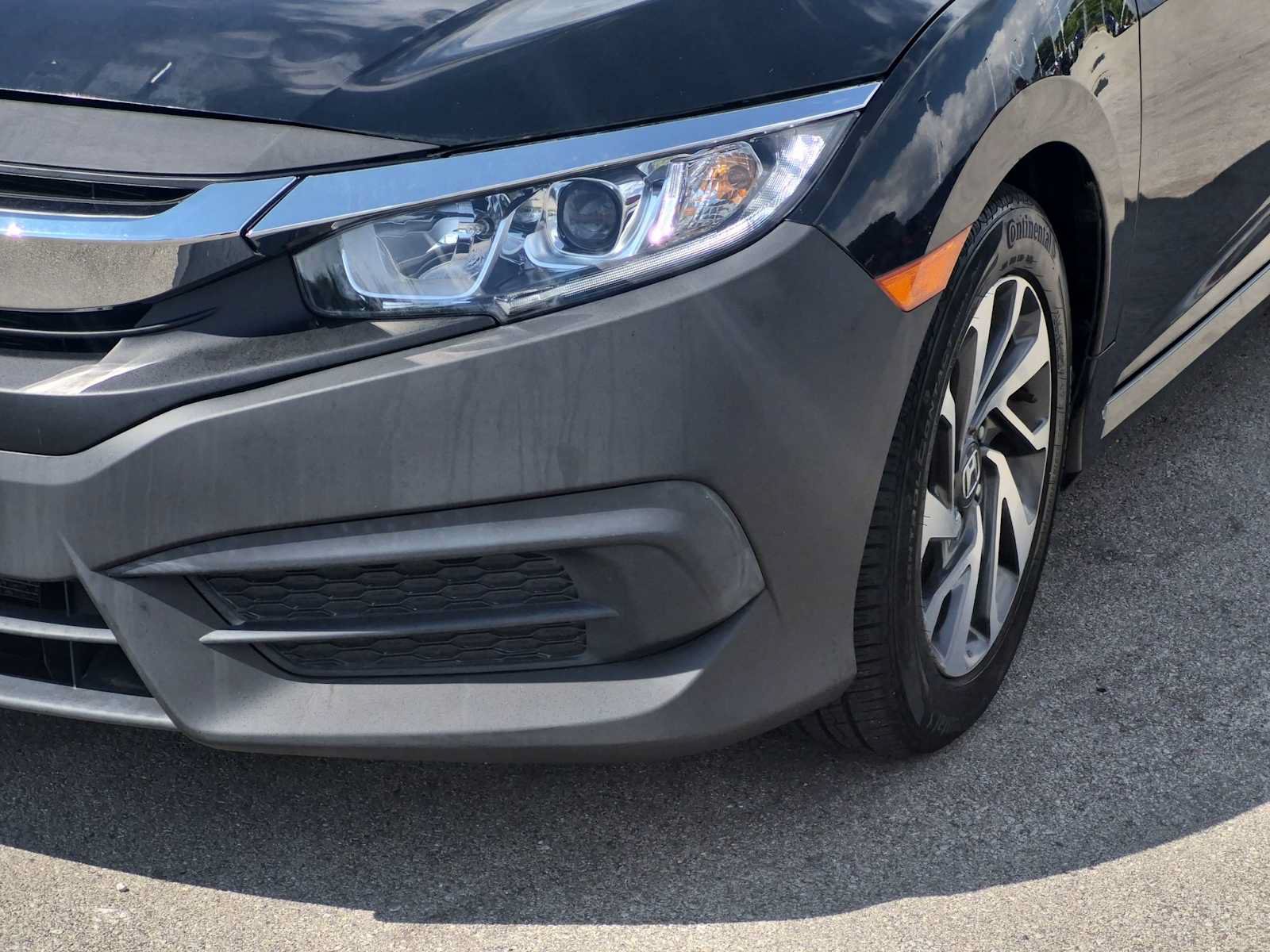 Certified 2017 Honda Civic EX image 11