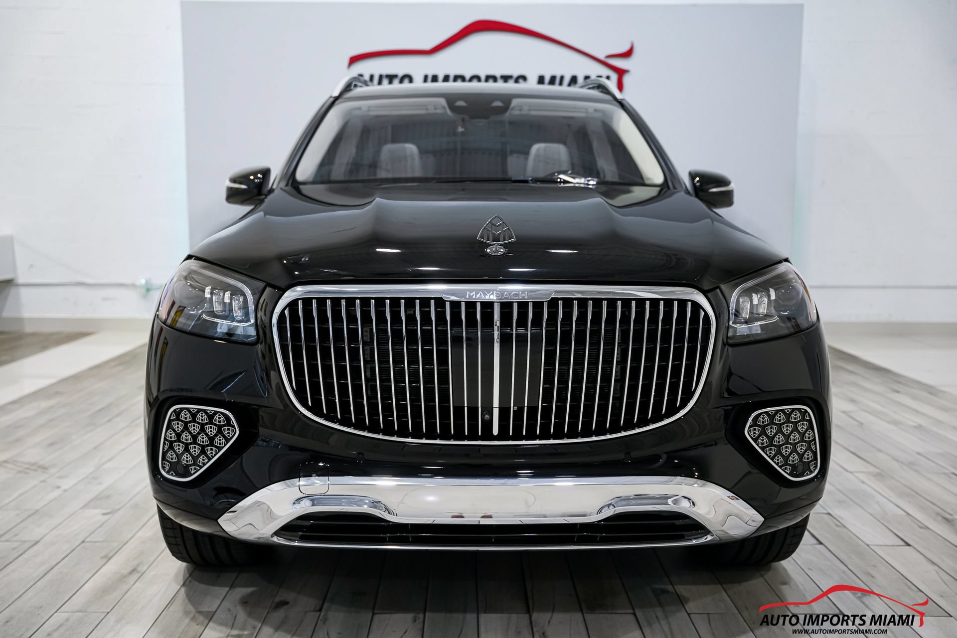 Used 2024 Mercedes-Benz Maybach GLS 600 4MATIC image 33