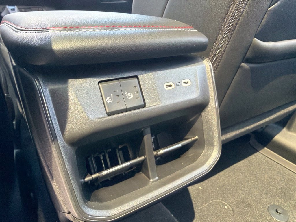 New 2026 Dodge Charger R/T AWD/4WD image 14