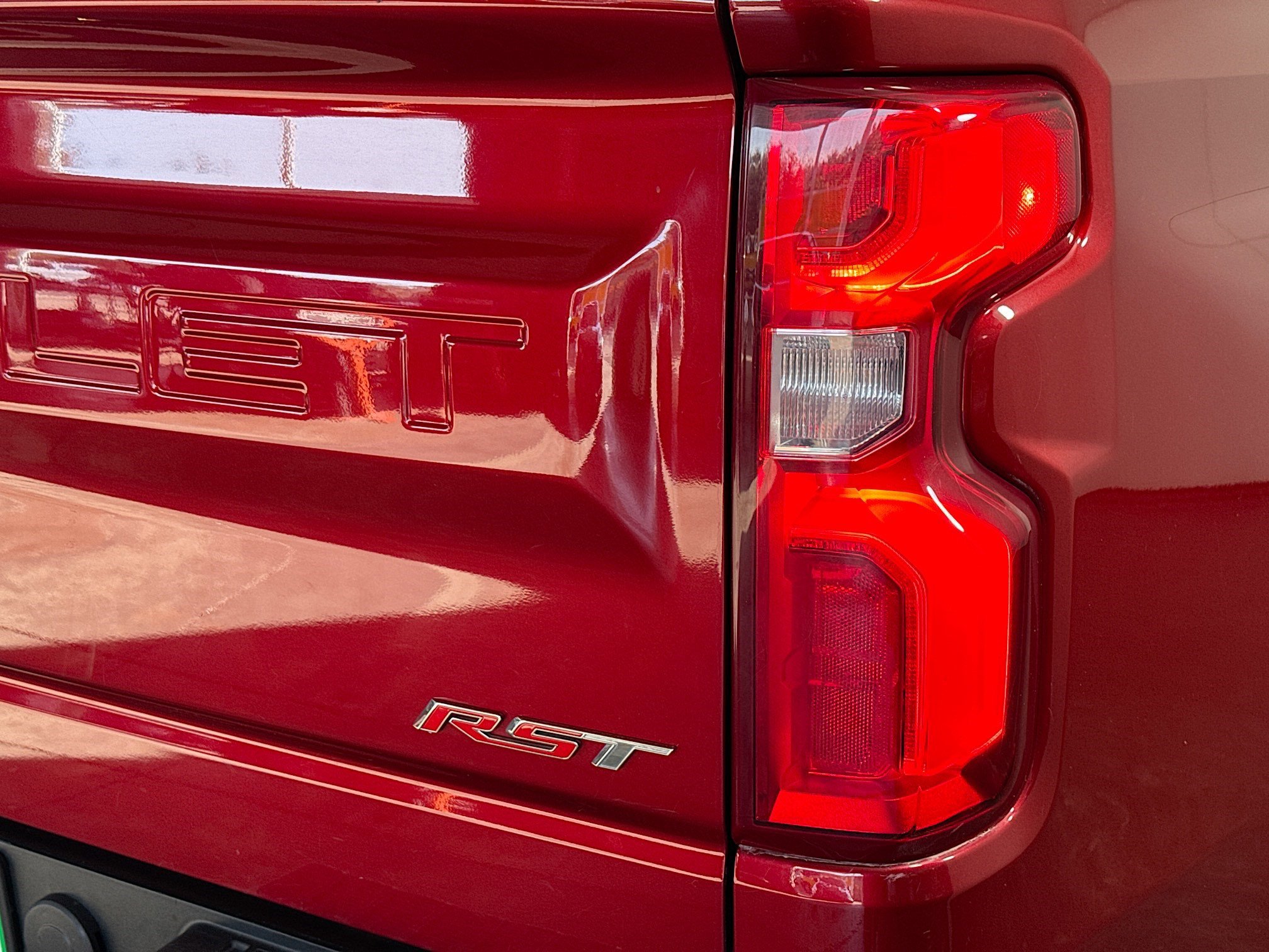 Used 2021 Chevrolet Silverado 1500 RST w/ Z71 Off-Road Package image 33