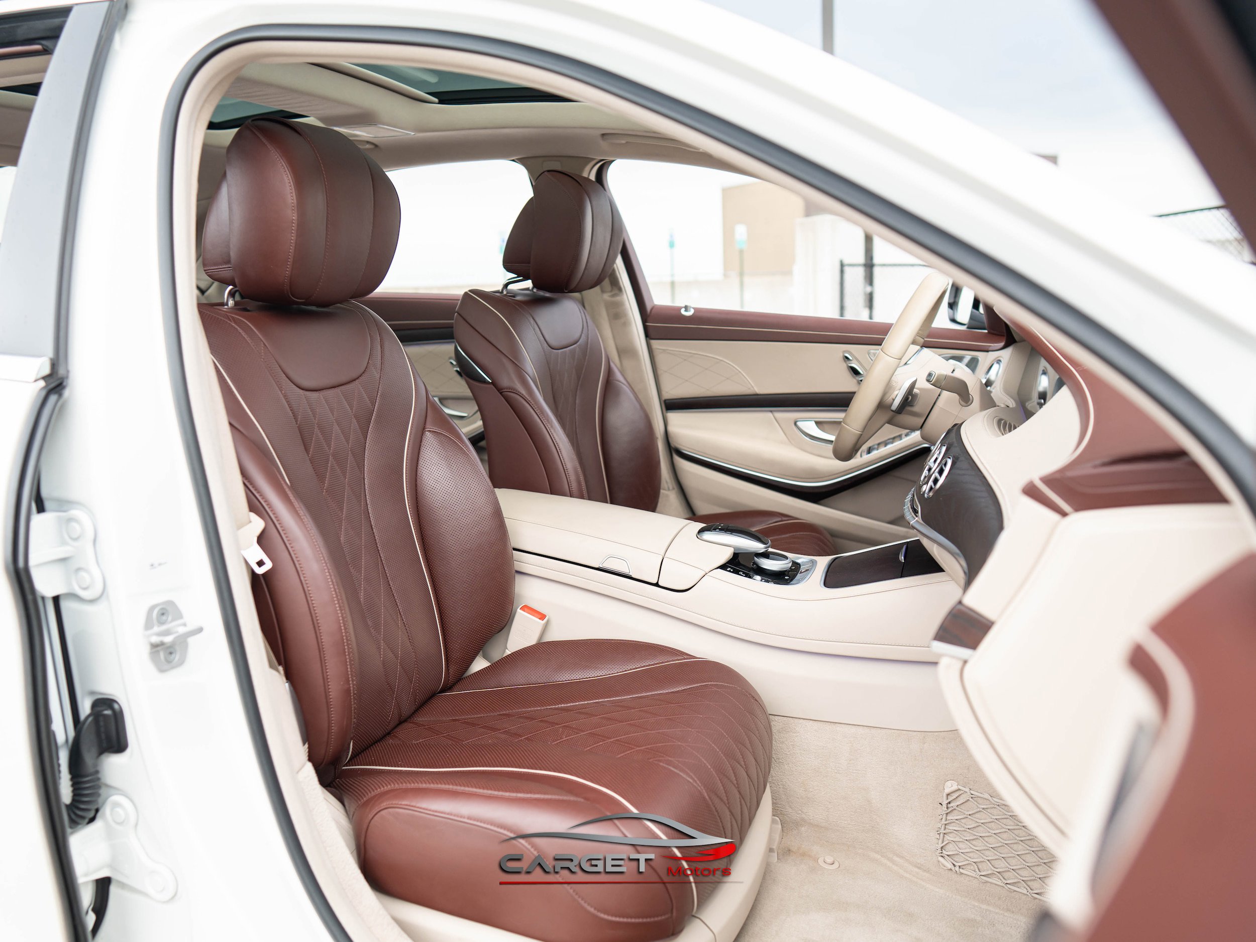 Used 2018 Mercedes-Benz S 560 4MATIC Sedan image 16