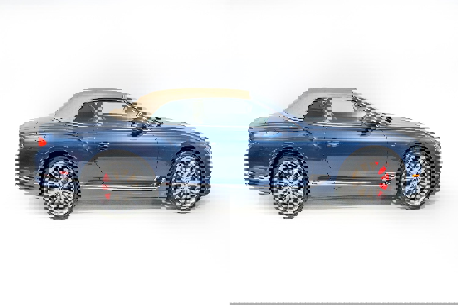 Used 2021 Bentley Continental GT image 10