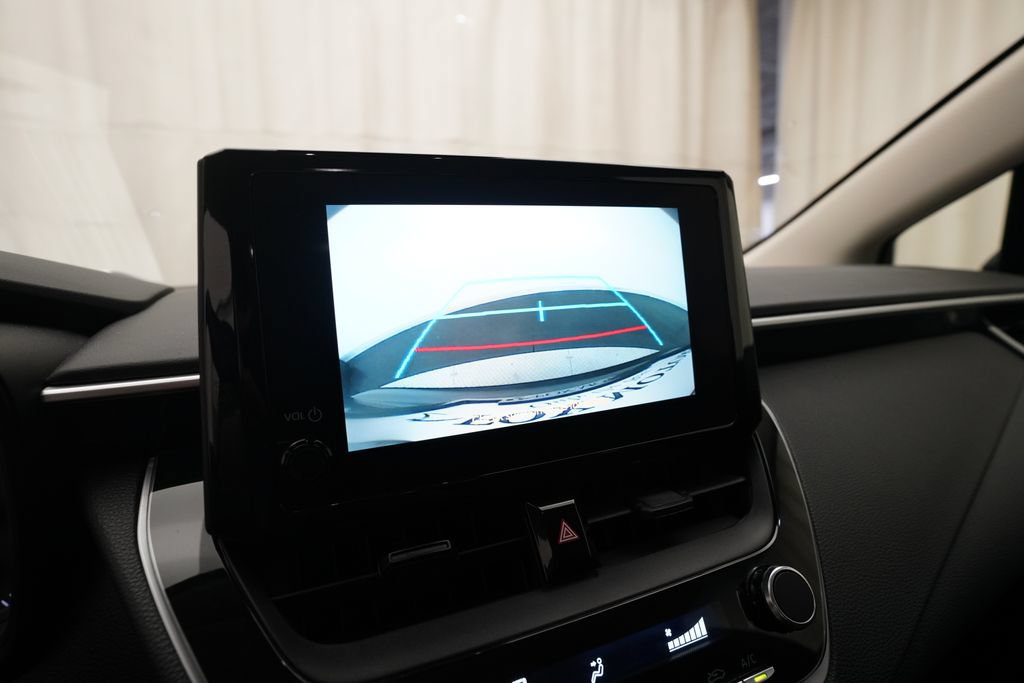 Used 2023 Toyota Corolla LE FWD image 19