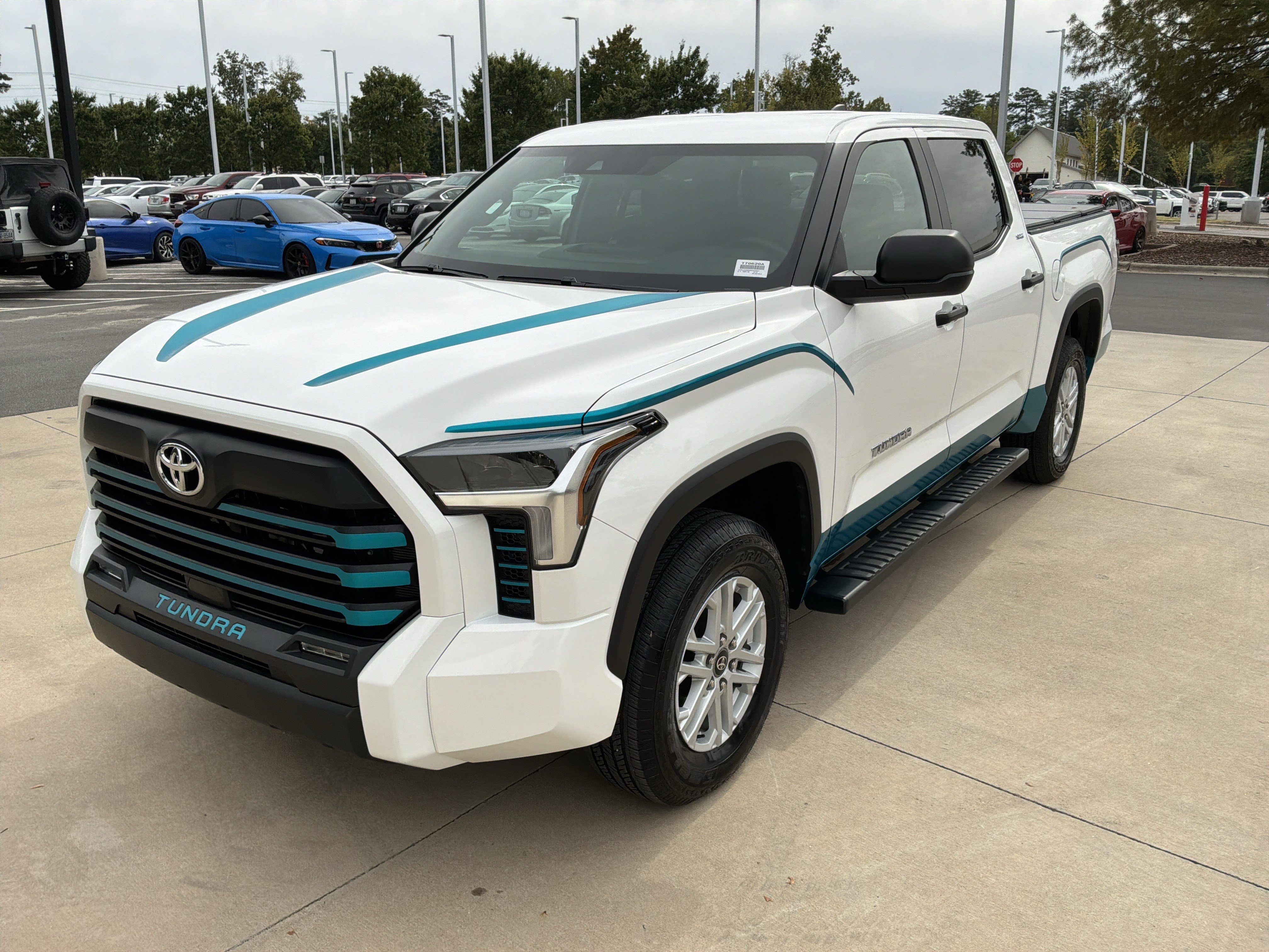 Used 2025 Toyota Tundra SR5 AWD/4WD image 5