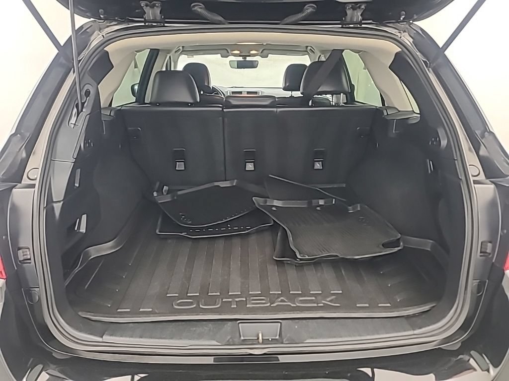 Used 2019 Subaru Outback 2.5i Limited AWD/4WD image 16