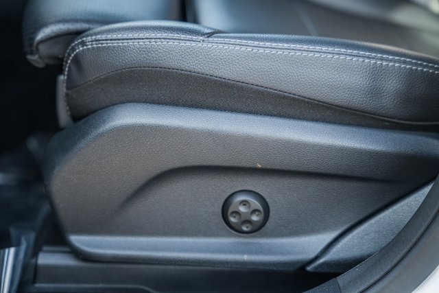 Used 2022 Mercedes-Benz GLC 300 4MATIC image 32
