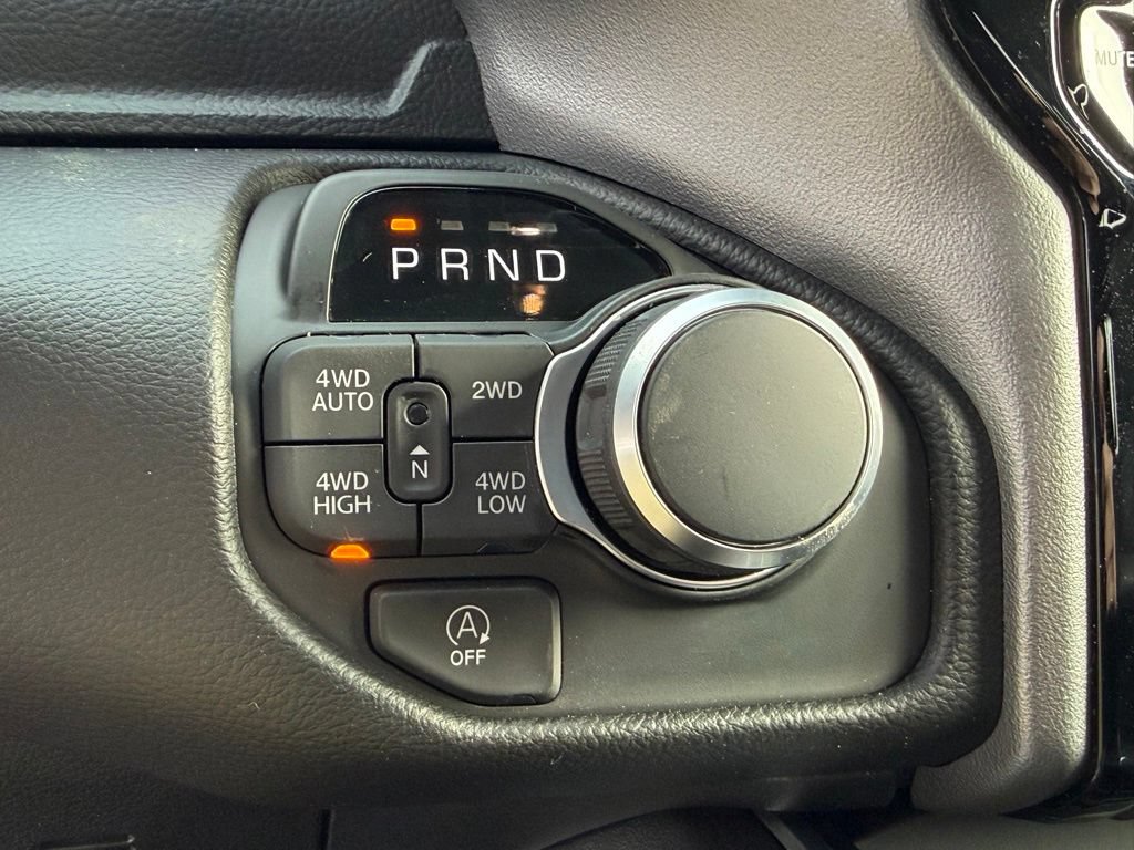 New 2026 RAM 1500 Big Horn AWD/4WD image 23