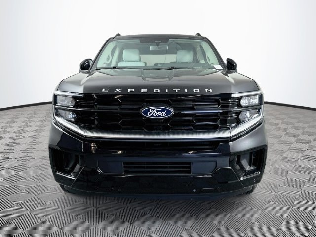 New 2027 Ford Expedition Platinum w/ Platinum Ultimate Package AWD/4WD image 4