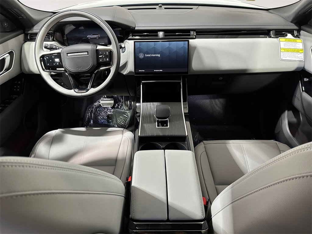 New 2026 Land Rover Range Rover Velar Dynamic SE image 10