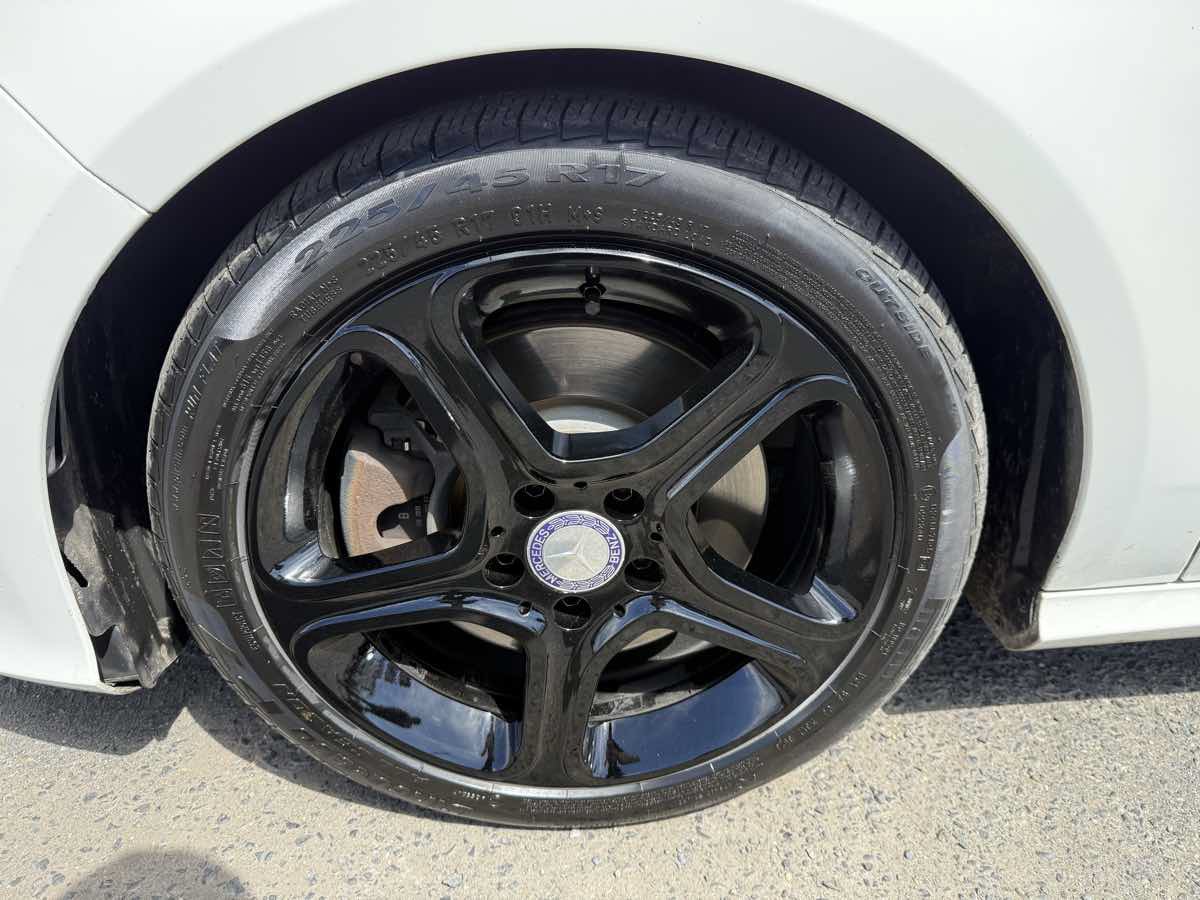 Used 2014 Mercedes-Benz CLA 250 image 7