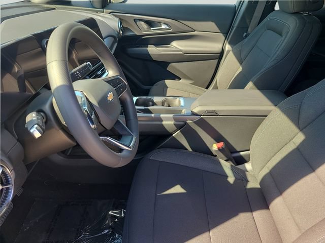 New 2026 Chevrolet Equinox EV LT w/ LPO, Blackout Package FWD image 21