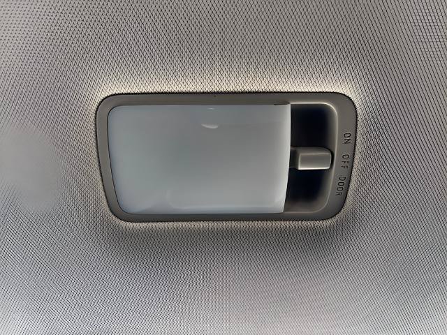 Certified 2023 Nissan Pathfinder SV FWD image 23
