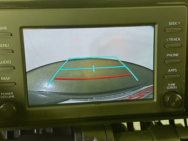 Used 2019 Toyota RAV4 LE image 11