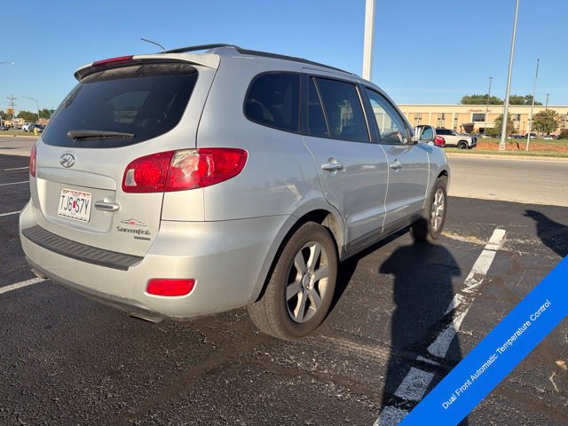 Used 2009 Hyundai Santa Fe Limited FWD image 5