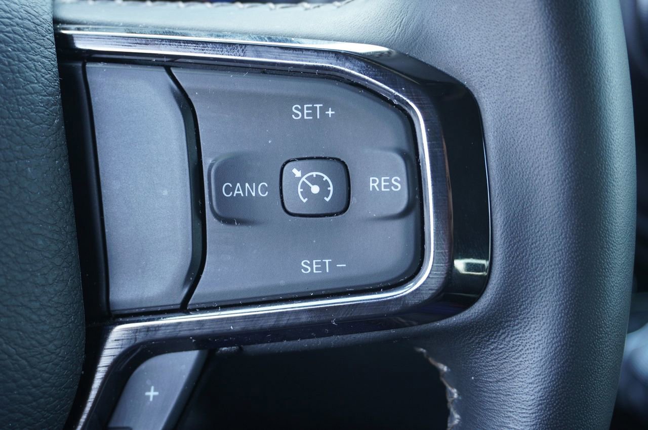 Used 2024 RAM 1500 Limited image 18