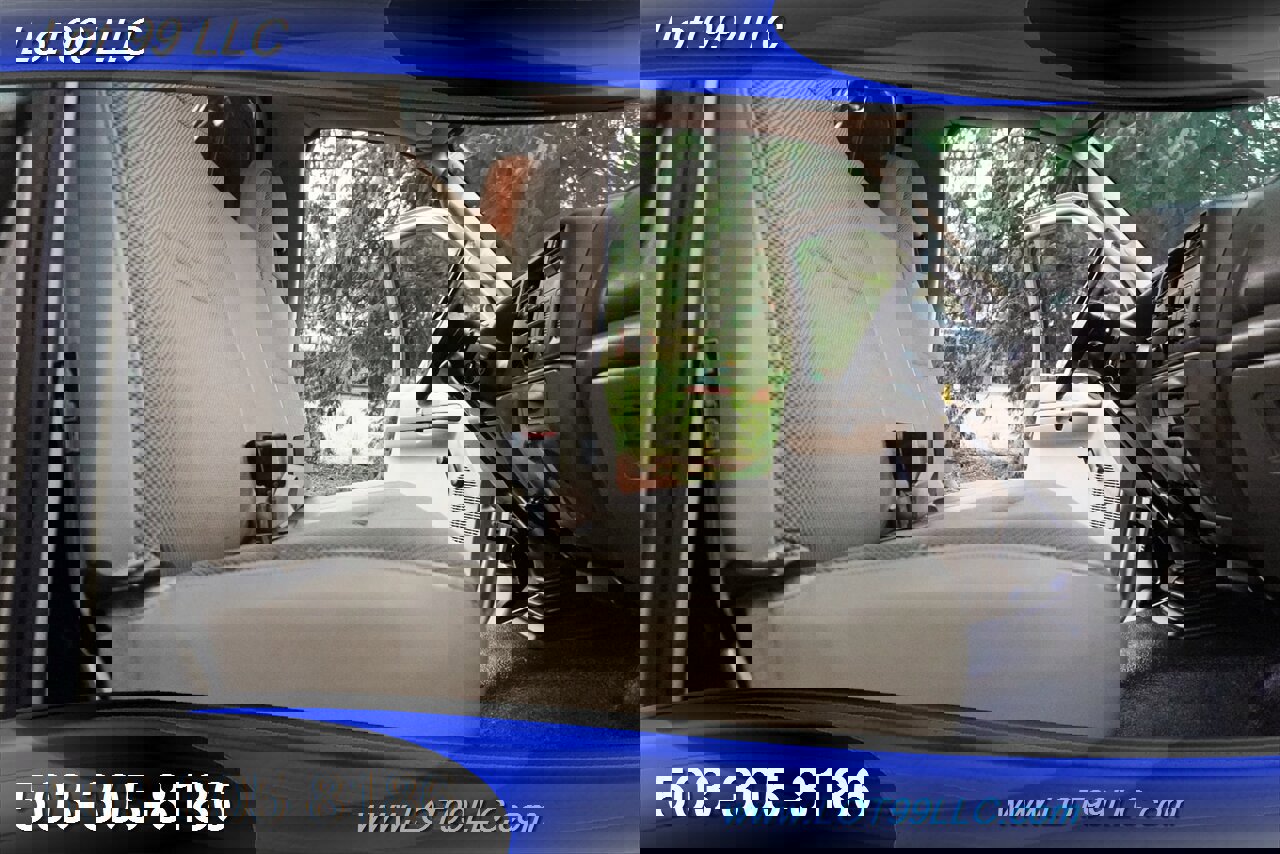 Used 2003 Ford F250 4x4 Regular Cab Super Duty image 17