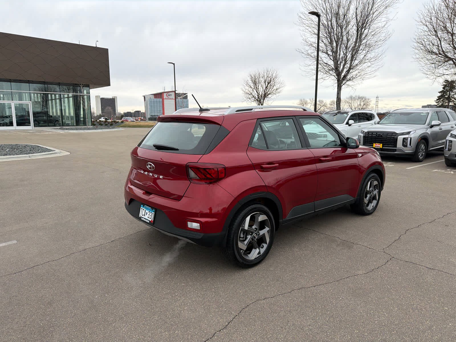 Used 2025 Hyundai Venue Limited video 2