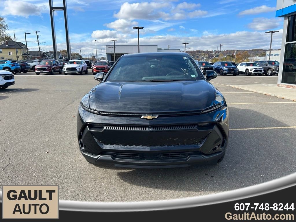 New 2026 Chevrolet Equinox EV LT image 8