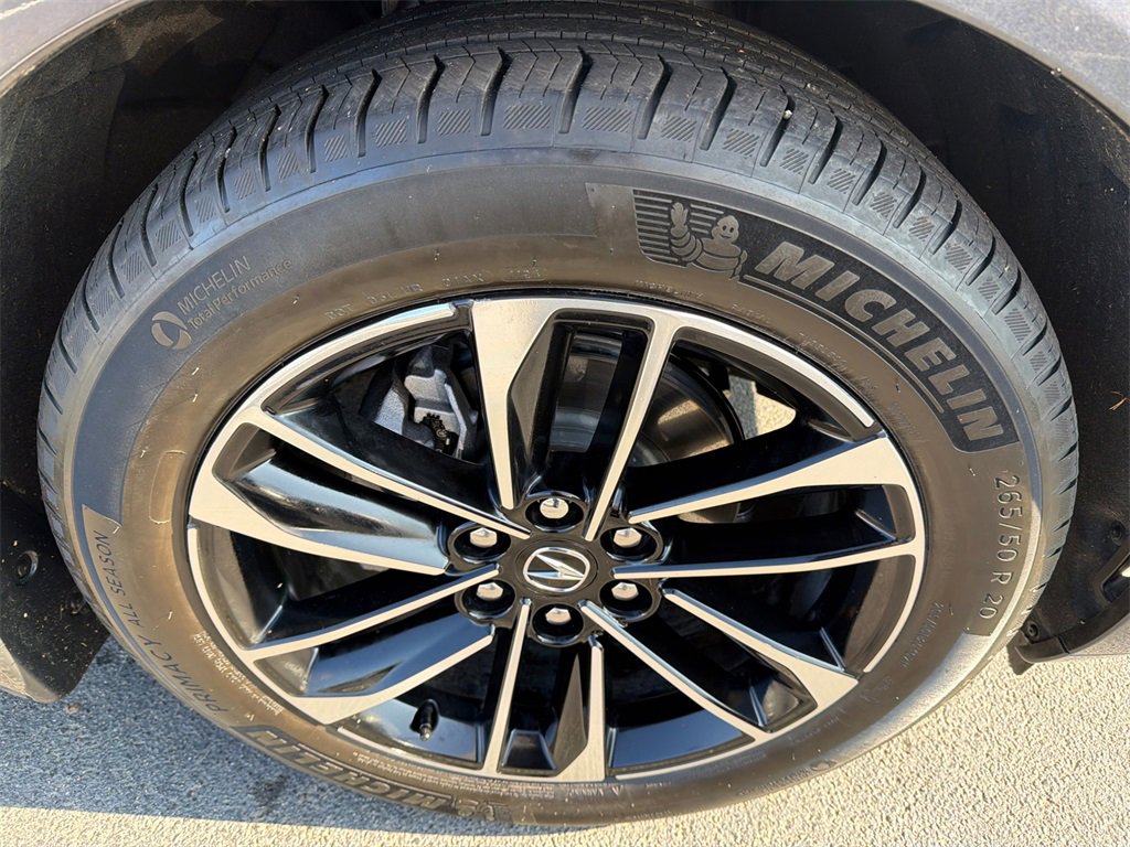 Used 2024 Acura ZDX A-Spec image 12