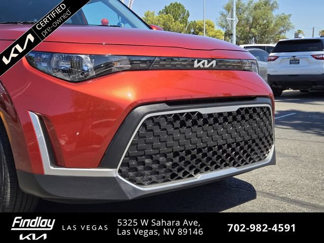 Certified 2023 Kia Soul LX FWD image 2