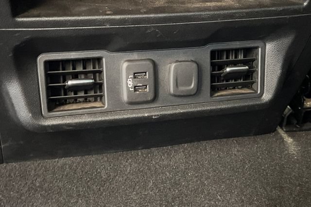 Used 2022 Chevrolet Silverado 1500 LT RWD image 15