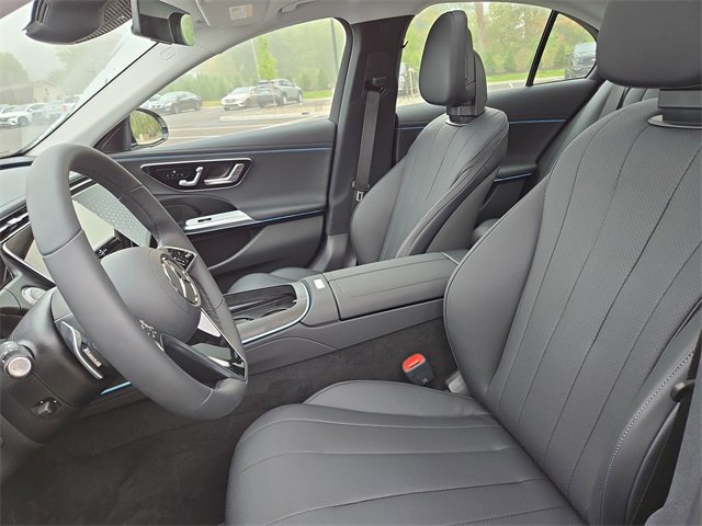 New 2026 Mercedes-Benz E 350 4MATIC Sedan image 25