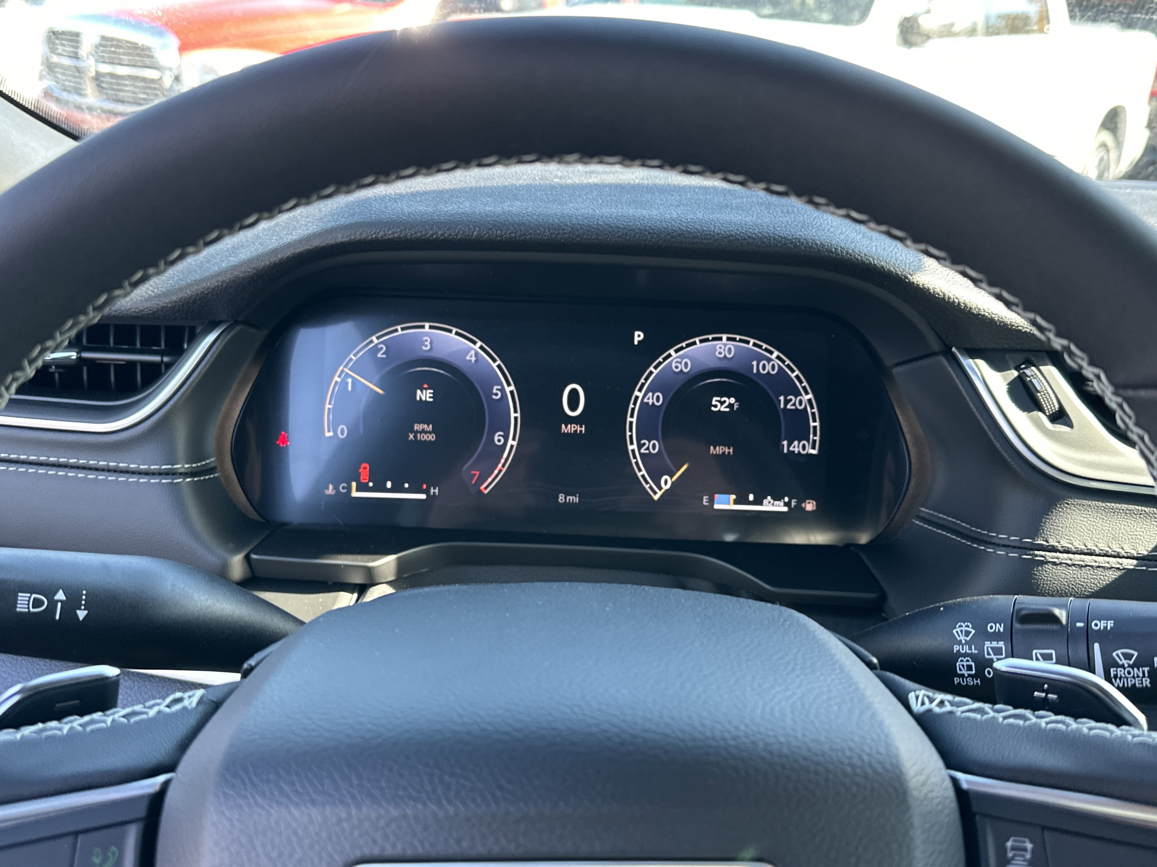 New 2025 Jeep Grand Cherokee Altitude image 9