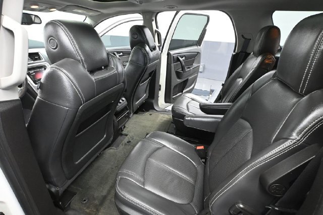 Used 2014 GMC Acadia SLE AWD/4WD image 30