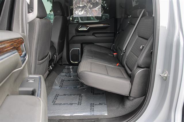 Used 2024 GMC Sierra 1500 Elevation image 18