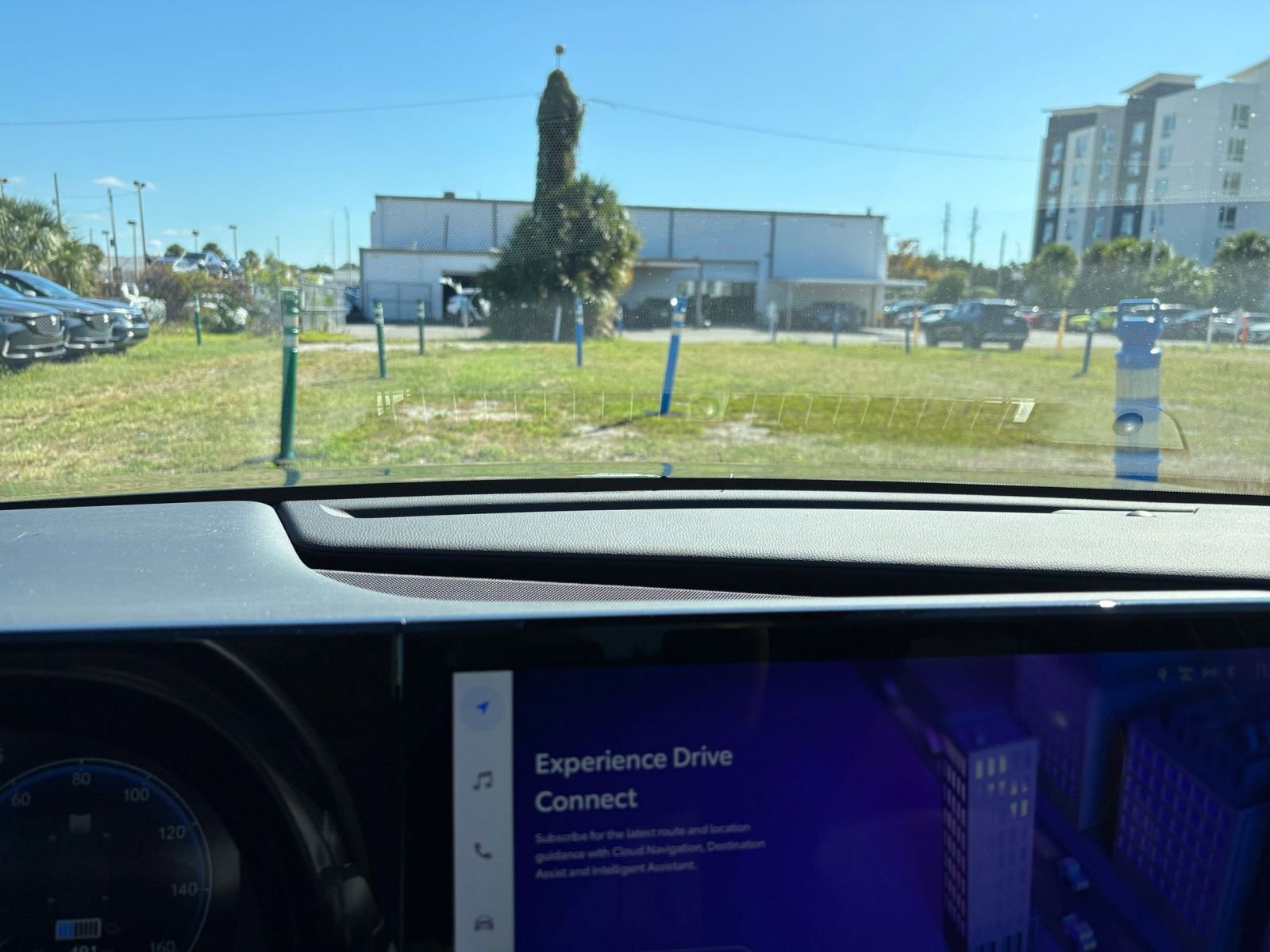 Used 2025 Toyota Crown XLE image 17