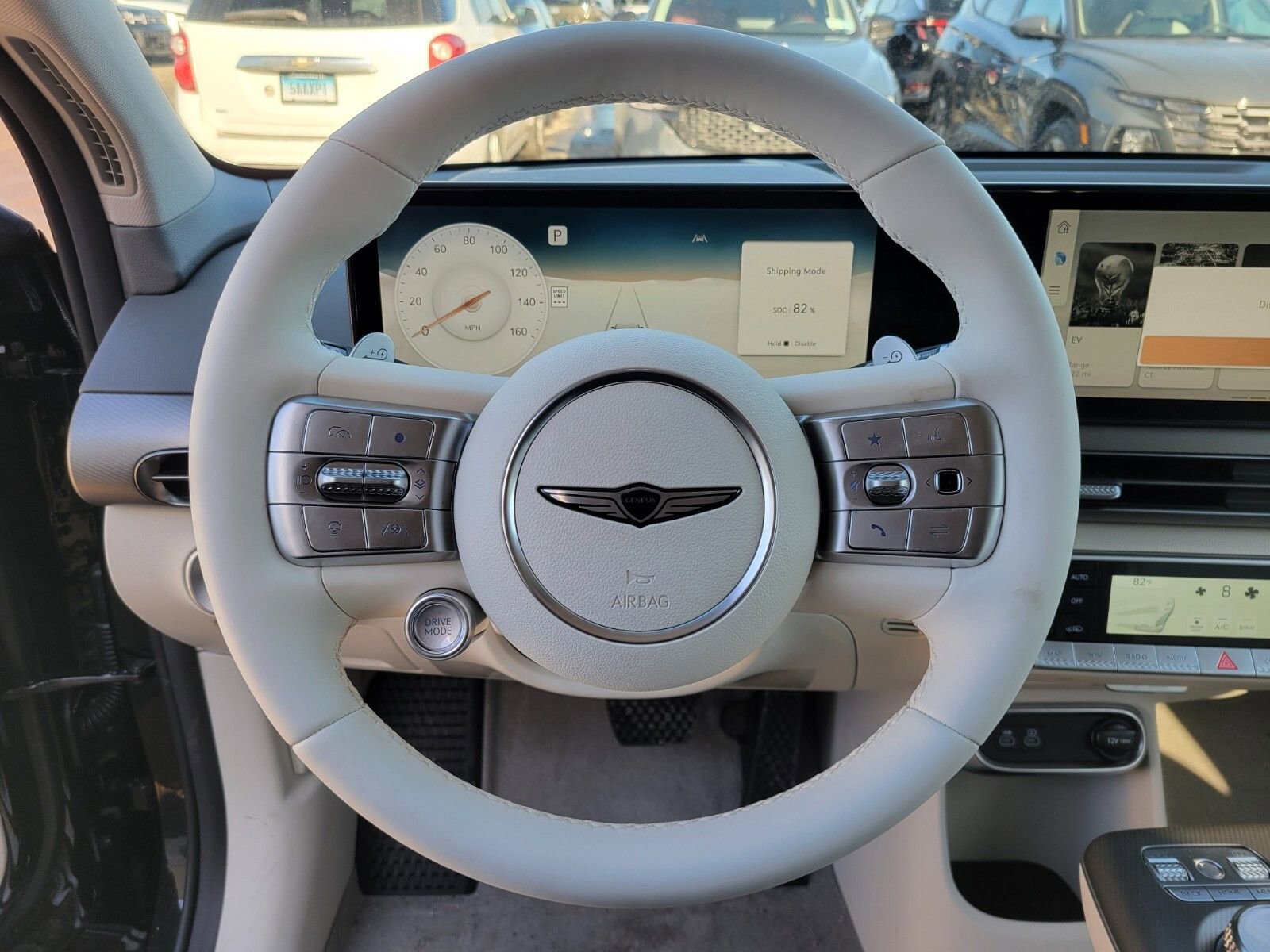 Used 2025 Genesis GV60 Advanced image 27