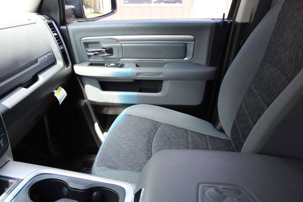 Used 2017 RAM 2500 Lone Star image 40