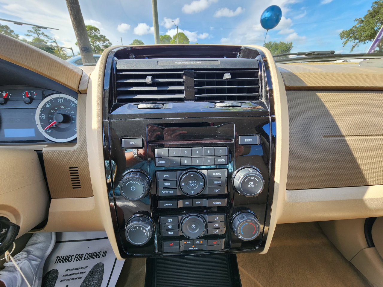 Used 2010 Ford Escape Limited image 20