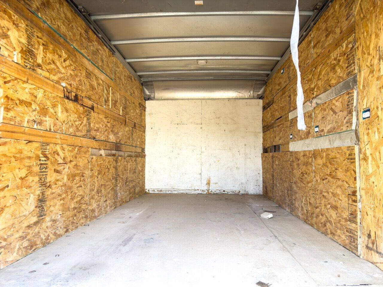 Used 2006 Ford E-450 and Econoline 450 RWD image 16