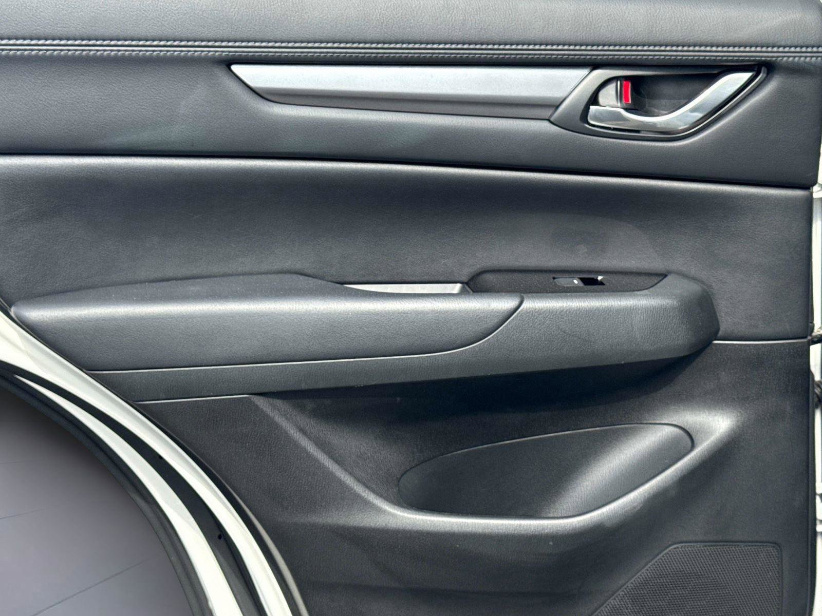 Certified 2025 MAZDA CX-5 AWD 2.5 S w/ Select Package image 11