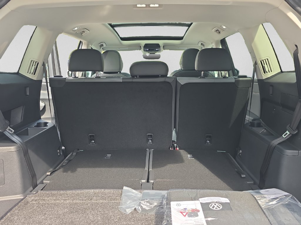 New 2027 Volkswagen Atlas SE FWD image 25