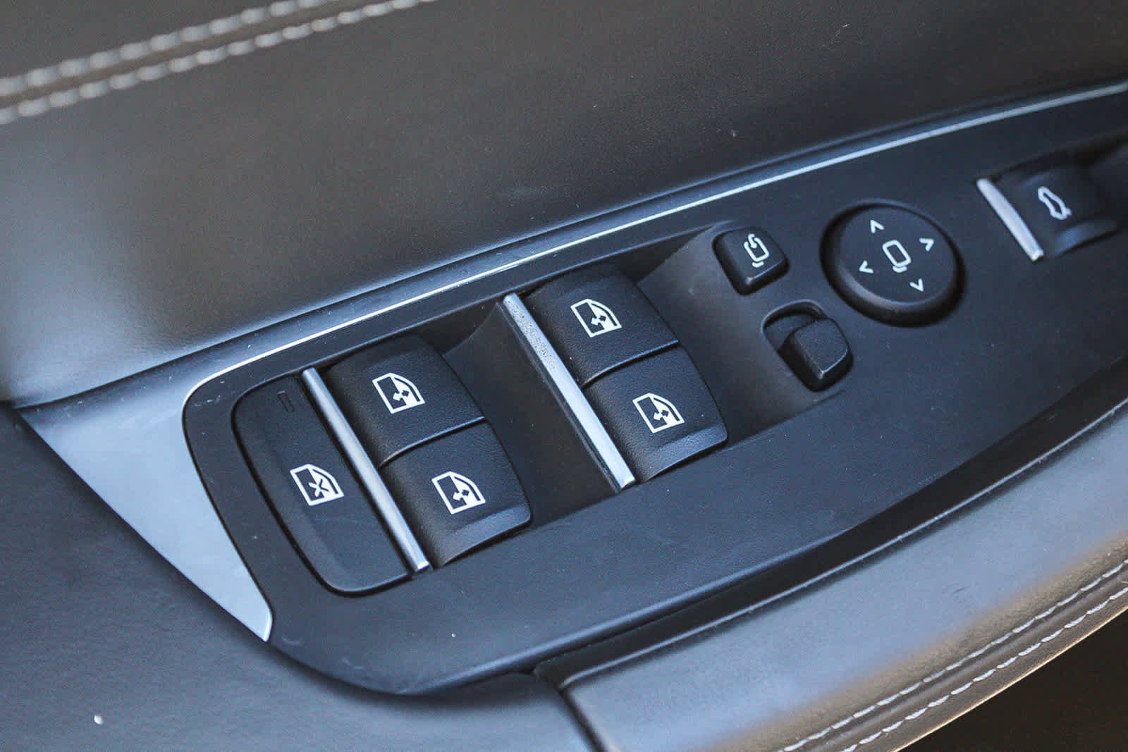 Used 2022 BMW X4 M image 20