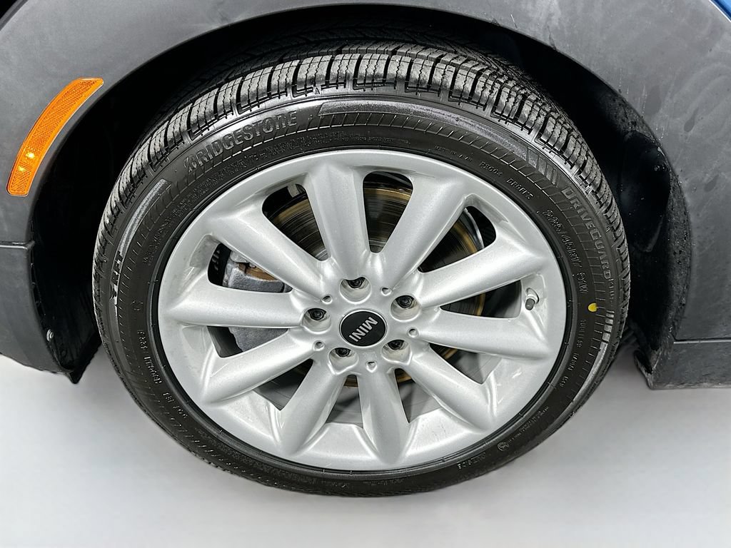 Certified 2022 MINI Cooper Clubman S FWD image 32