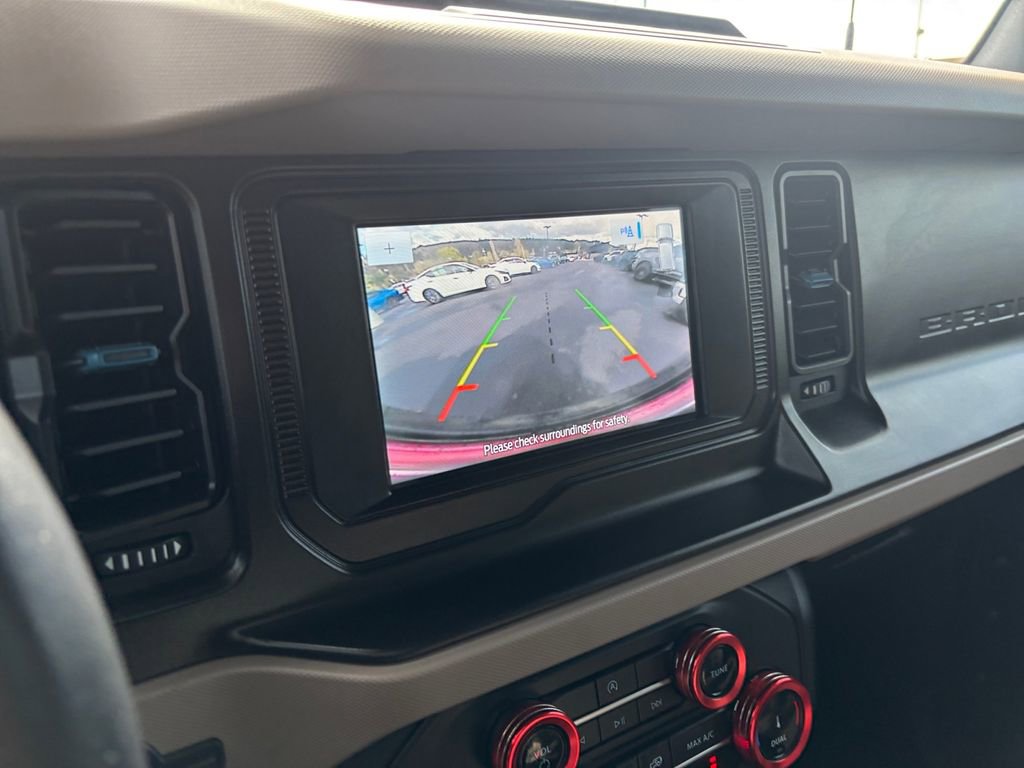 Used 2022 Ford Bronco Wildtrak image 33