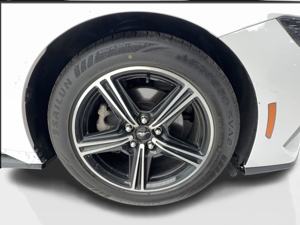 Used 2024 Ford Mustang Coupe RWD image 10