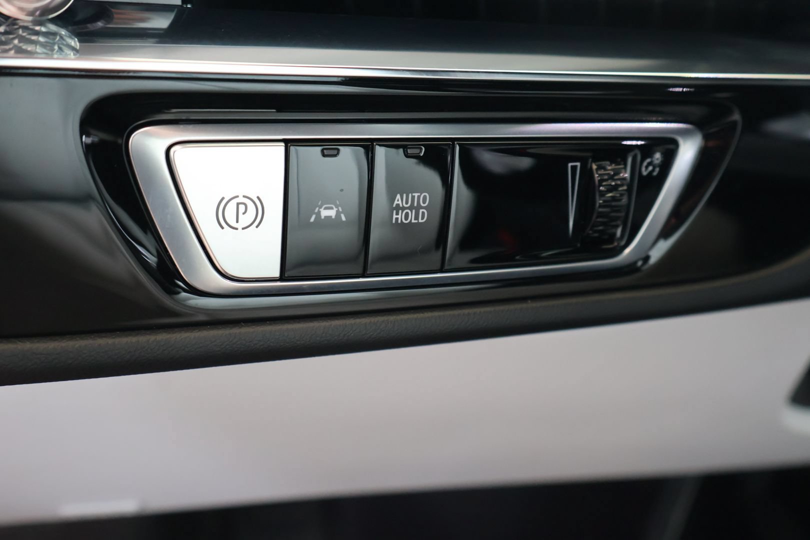 Certified 2023 Cadillac Lyriq 2WD image 21