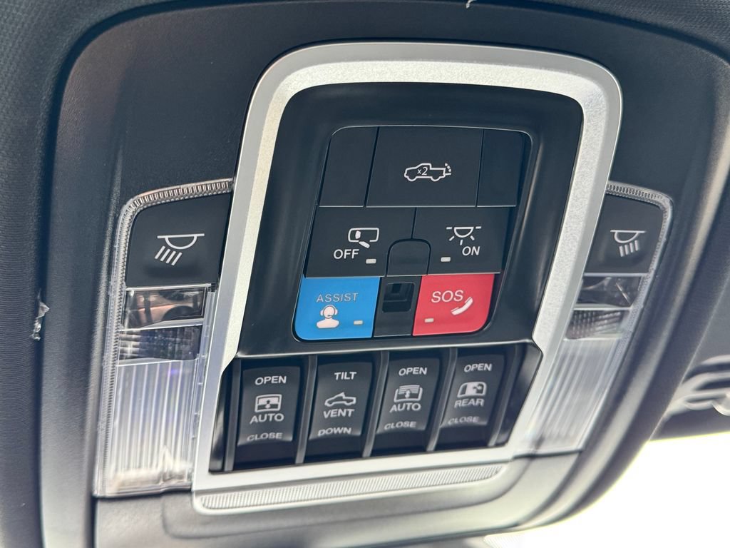 New 2026 RAM 1500 Laramie w/ Night Edition AWD/4WD image 21