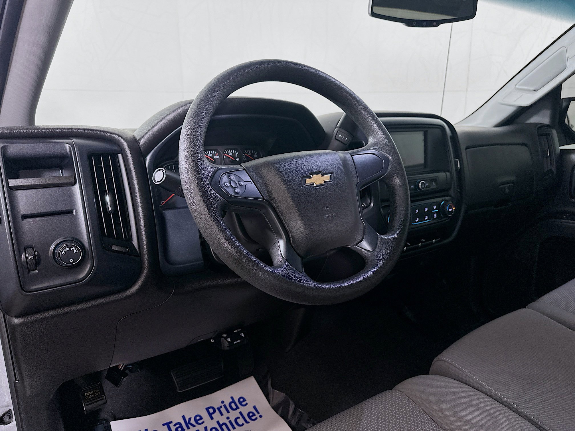 Used 2019 Chevrolet Silverado 1500 Custom w/ Custom Convenience Package image 9